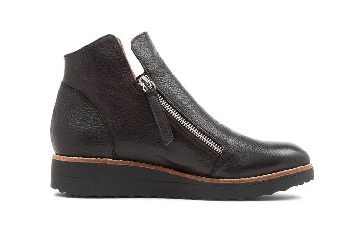 Django & Juliette Women's OHMY Black Leather