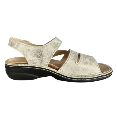 Finn Comfort Women's Gomera Everest Oro