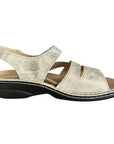 Finn Comfort Women's Gomera Everest Oro