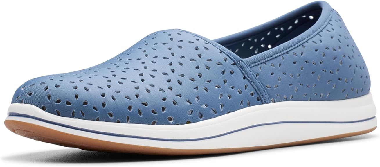 Clarks Women’s Breeze Emily Blue