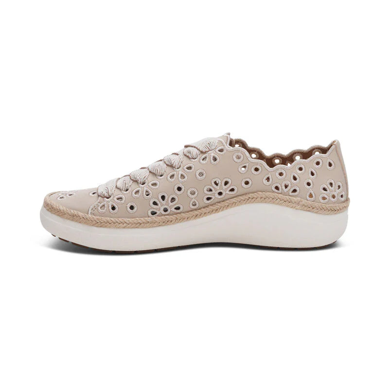 Aetrex Women's Charlotte Tan