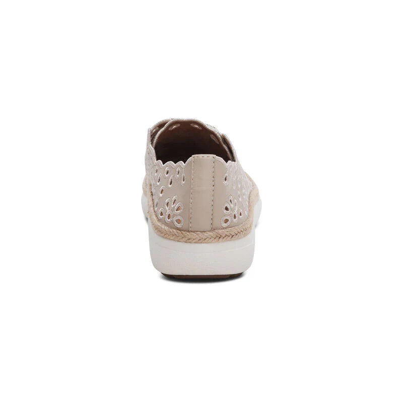 Aetrex Women's Charlotte Tan