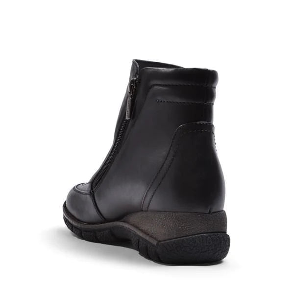 Blondo Women's Arosa Black