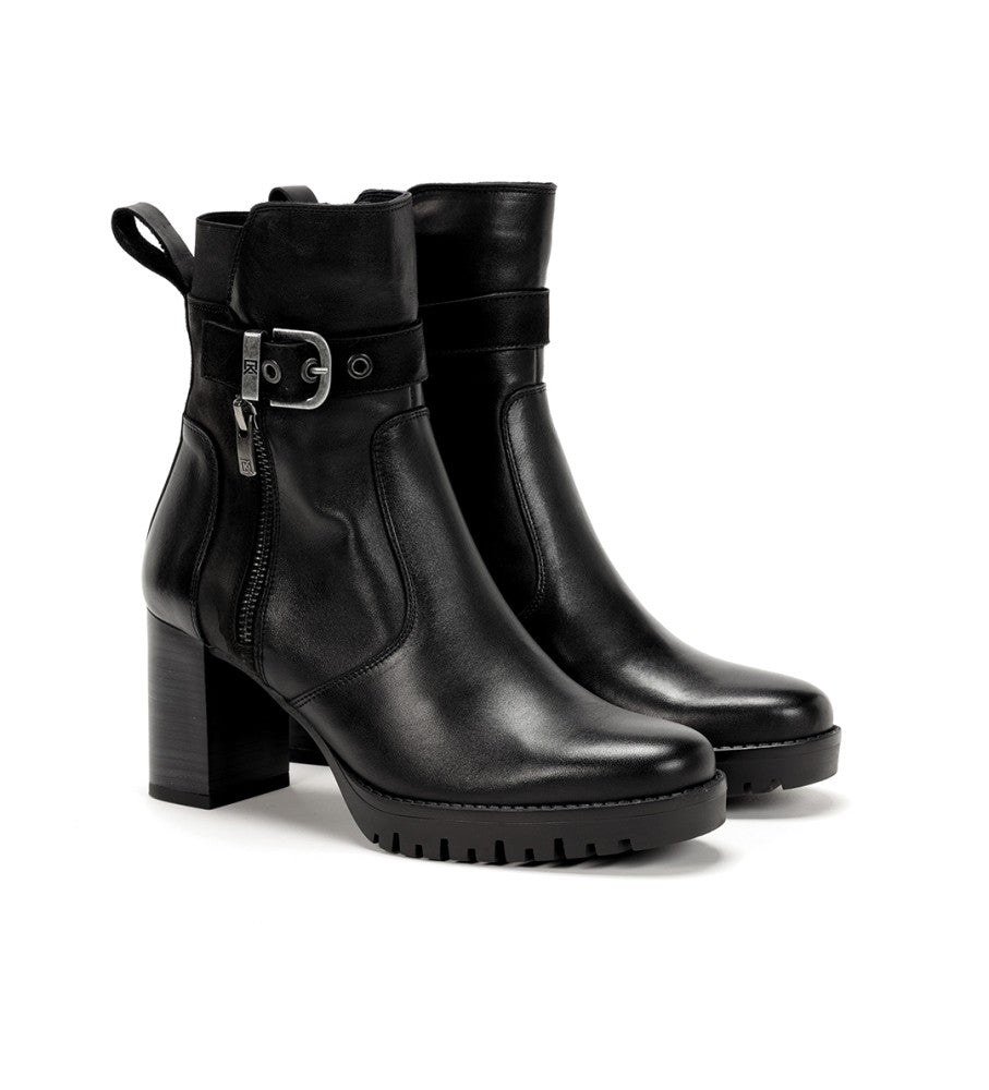 Fluchos Women's Evie Black leather Ankle boots