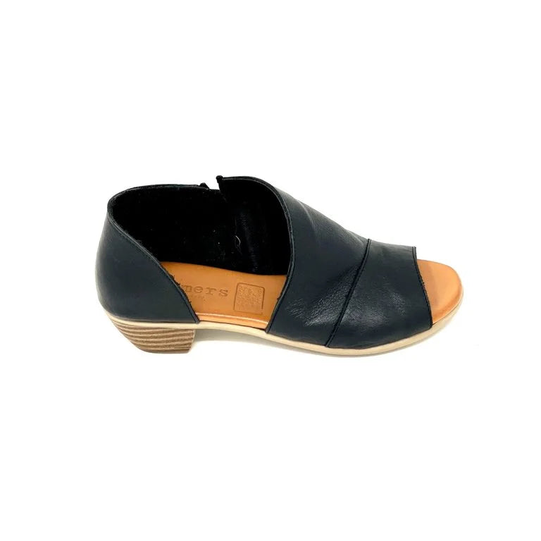 Roamers Women’s Mesa Black