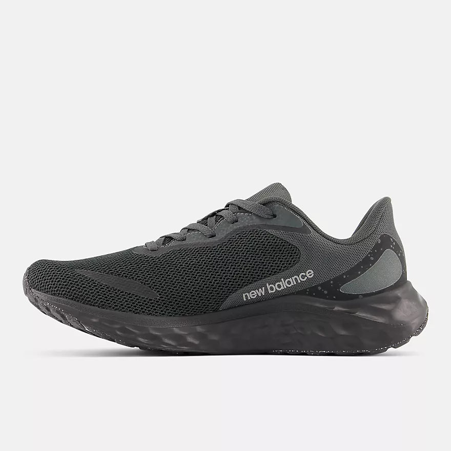 New Balance Women's Fresh Foam Arishi v4 GTX Black