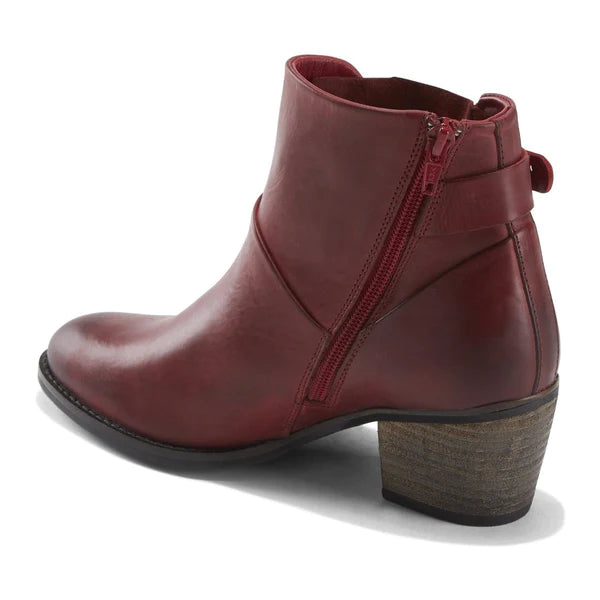 Earth Women's West Riverton Red