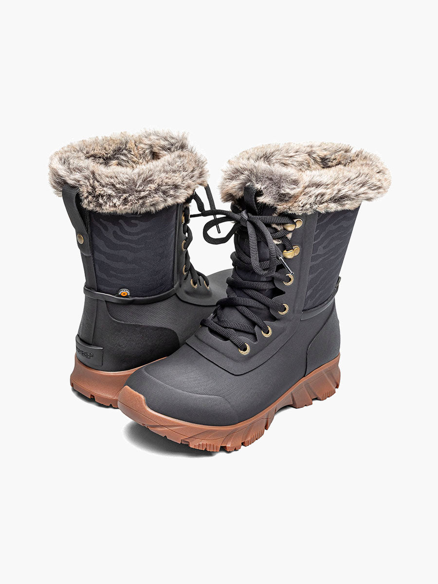 Bogs Women’s Arcata II Tiger Black