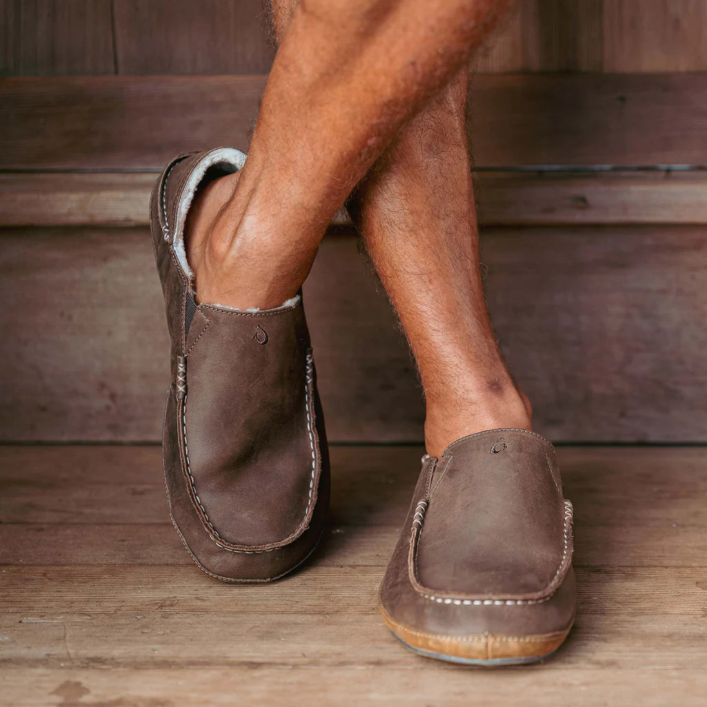 Olukai Men's Moloa Slipper Dk Wood â Sole Experience