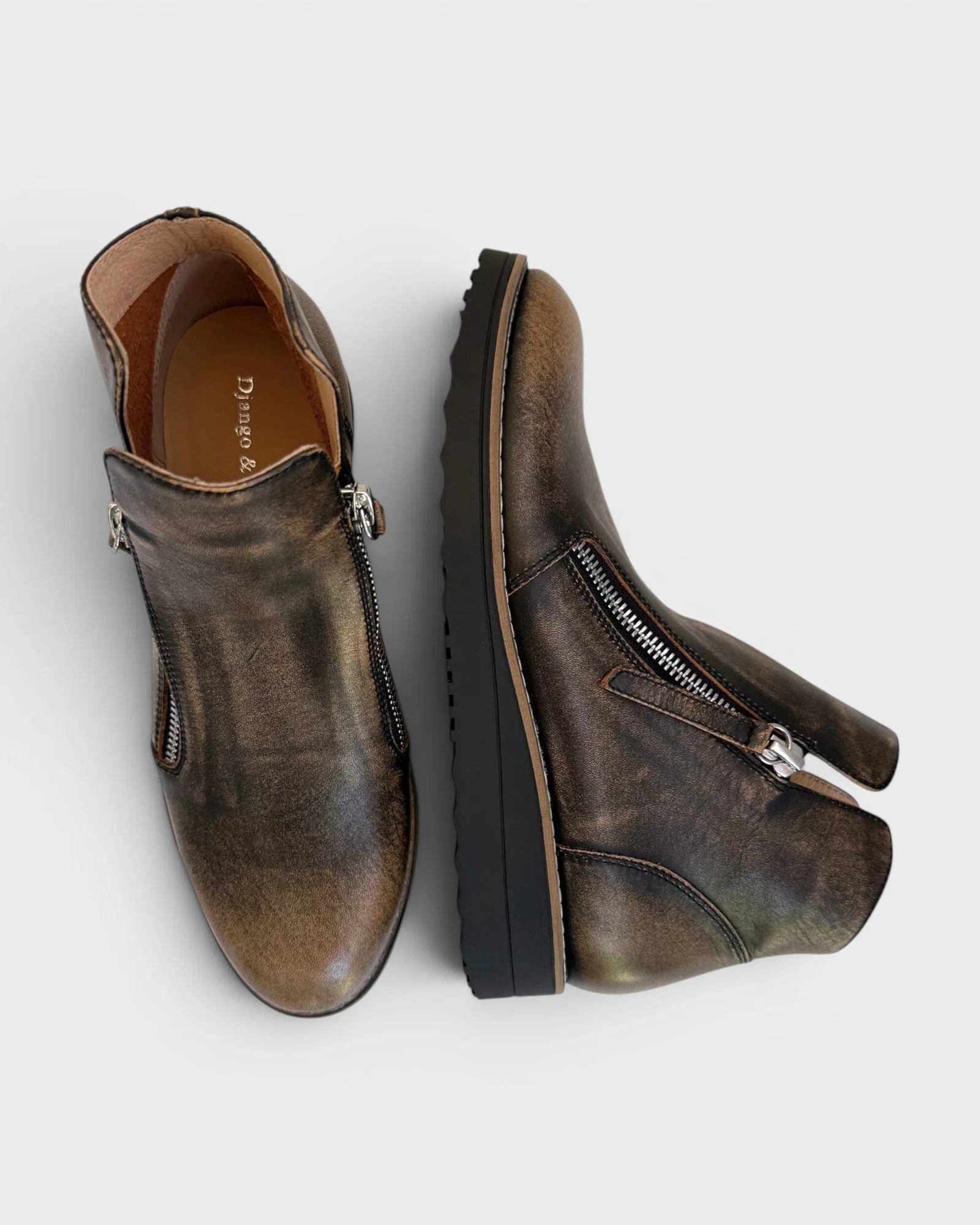Django &amp; Juliette Women's OHMY Black/Cognac Leather