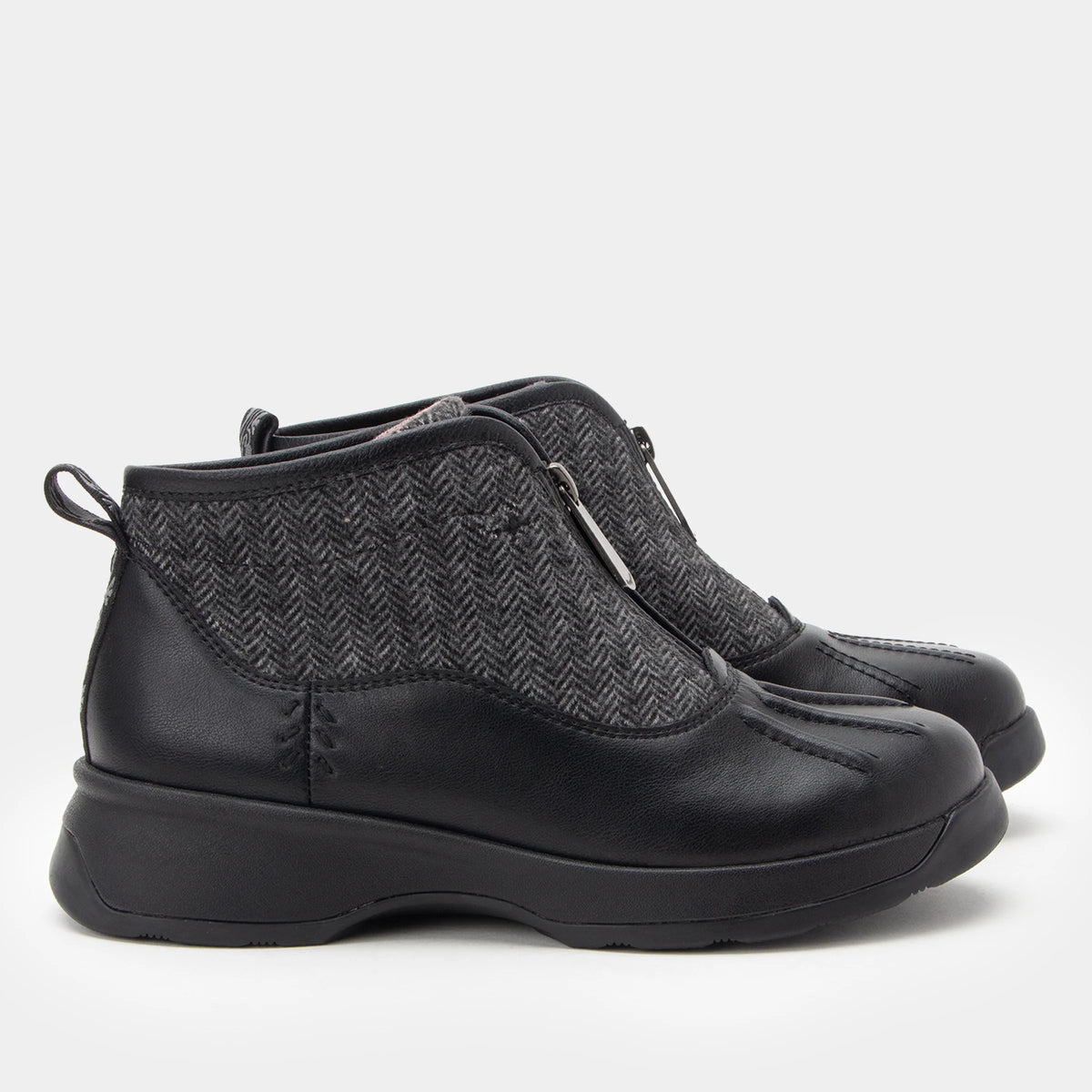 Alegria Women’s Junypur Black