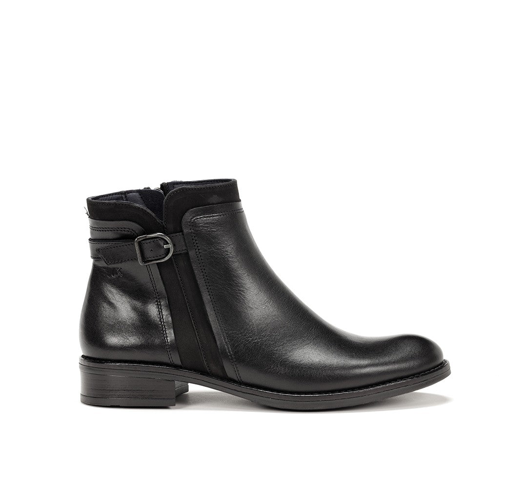 Fluchos Women's Tierra D8901 Black Ankle Boot